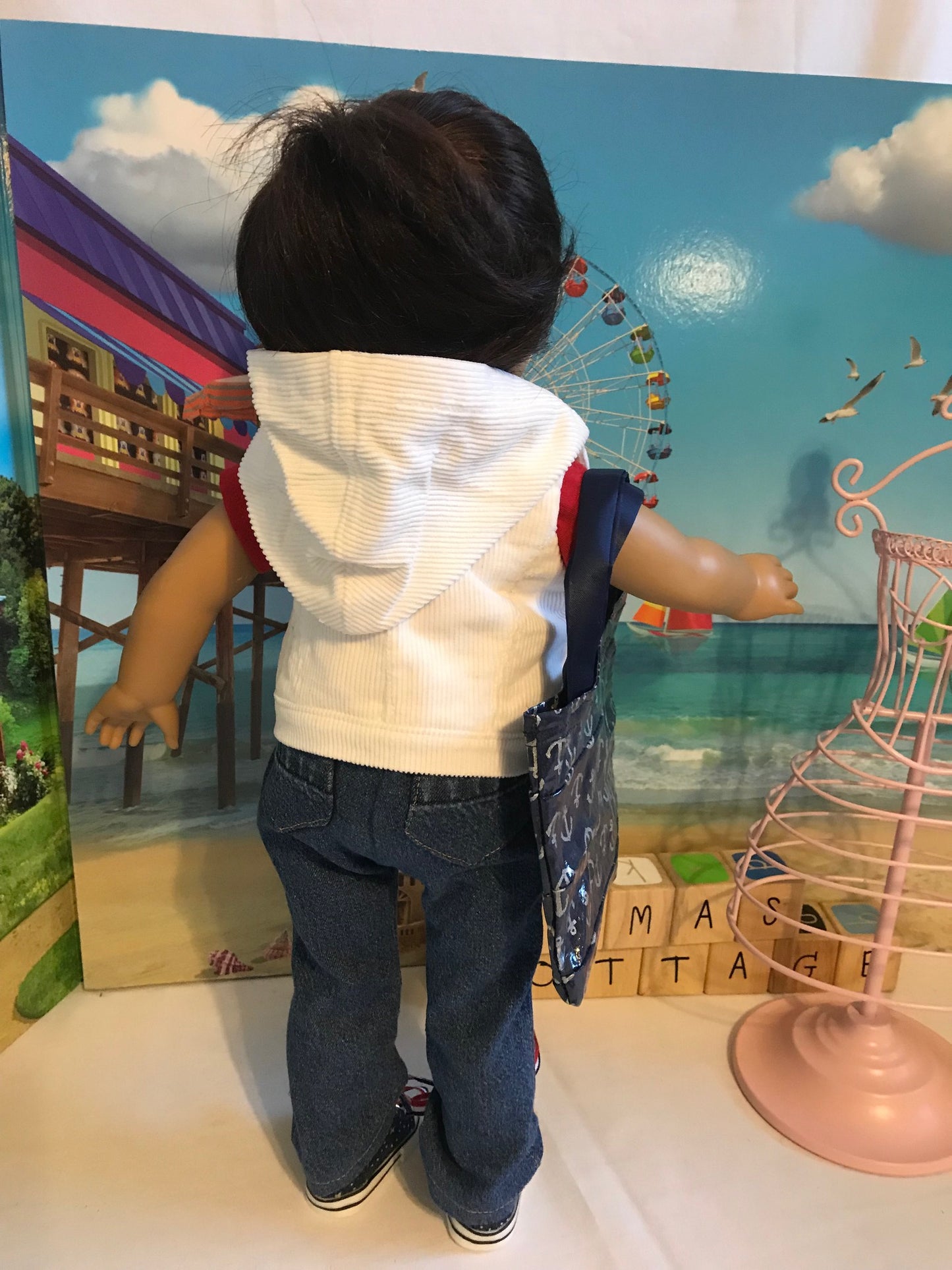 AG106 - White vest, jeans, red, white & blue outfit