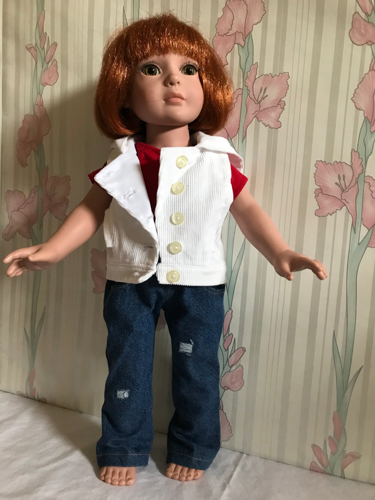 AG106 - White vest, jeans, red, white & blue outfit