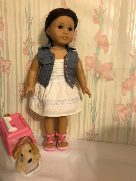 AG126 - White dress with denim jacket and pink sandals